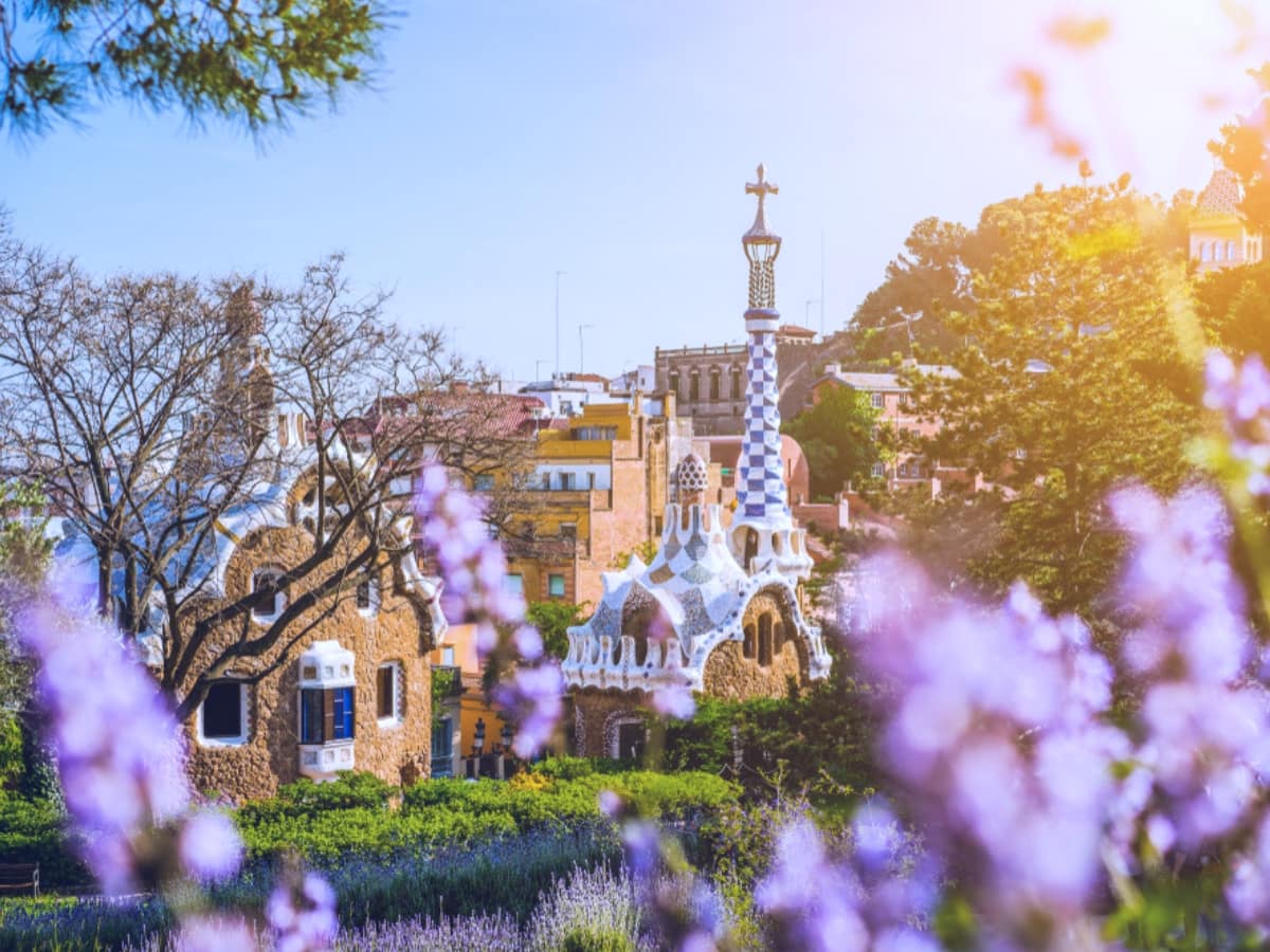 5 Incredible Facts About Park Guell City Wonders