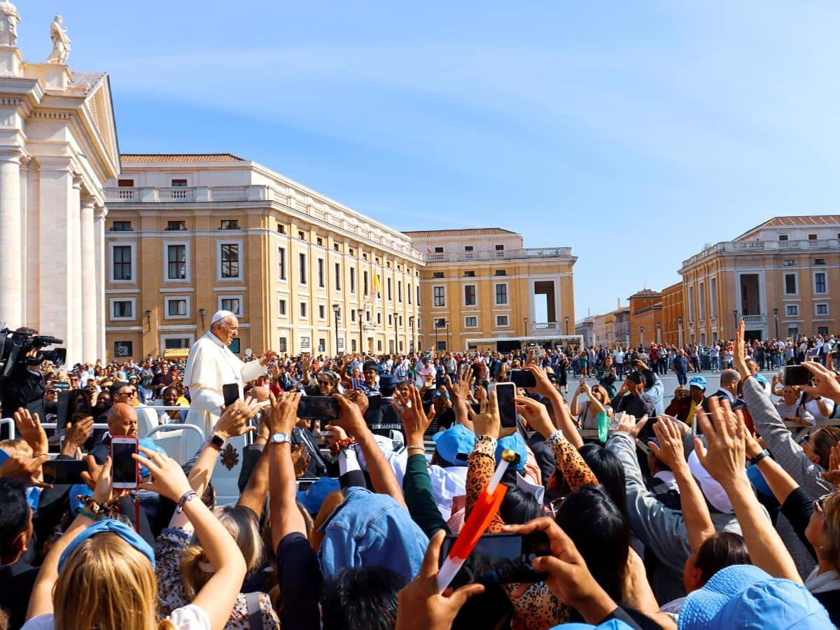 6 Surprising Facts about the Vatican's Swiss Guards - City Wonders